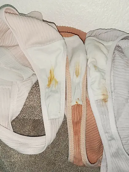 cul sale string degeulasse salope