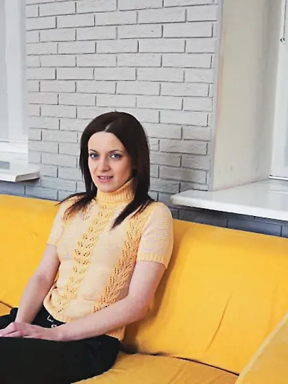 Brunette small tits fucked