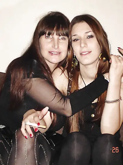 Petra with big boobs and daughter