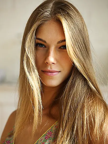 Teen sweetheart horny morning