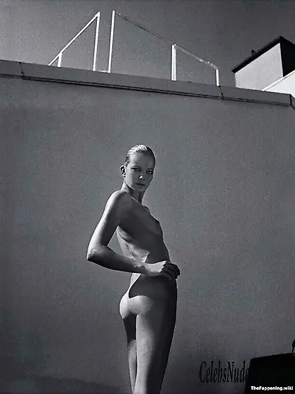 Eniko Mihalik Nude
