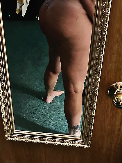 Lady rents my basement and she fucks for rent