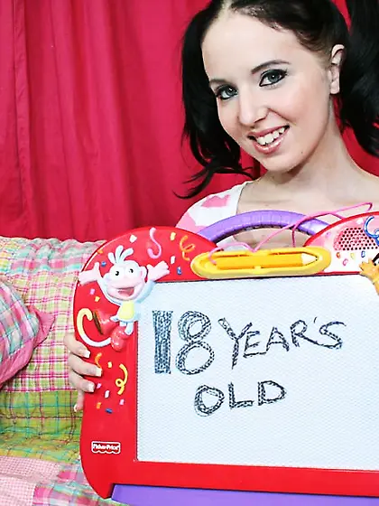 18 year old girl Megan Murray gives a close-up view of her pussy