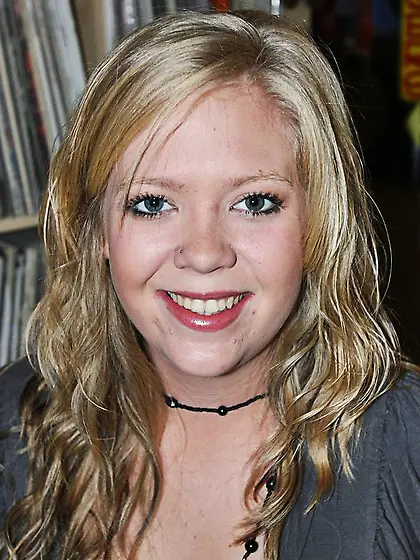 Homey blonde girl vibrator