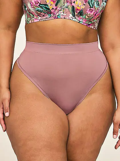Lane Bryant--more busty beauties