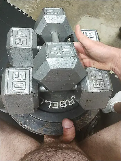 Heavy weight on balls