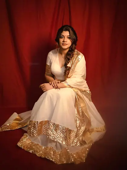 Mallu milk cow Aparna Balamurali