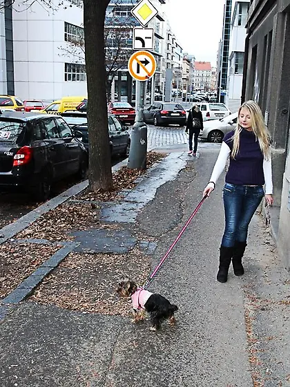 Lara G and Mia E pics