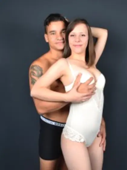 Blonde Teen Michelle and Brunette Mike Fingering.