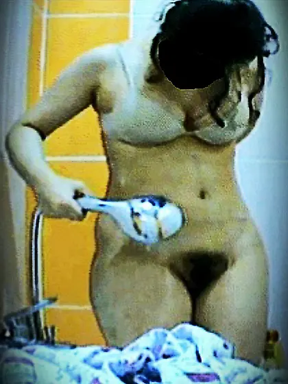 teen captured in bath with nice ass hairy pussy