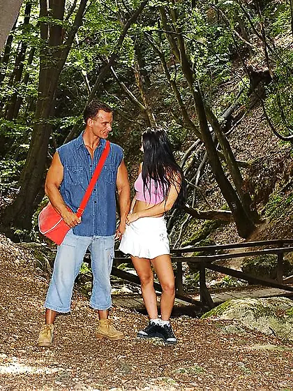 Valentina Velasques spreads her sexy legs and gets her hungry as